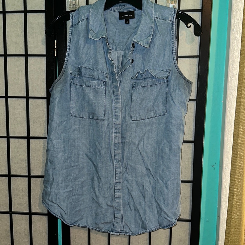 Jean Sleeveless Button Up